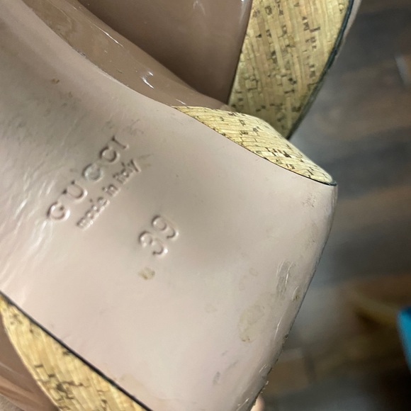 Gucci Platform Peep Toe Heels. Authentic - Picture 8 of 8